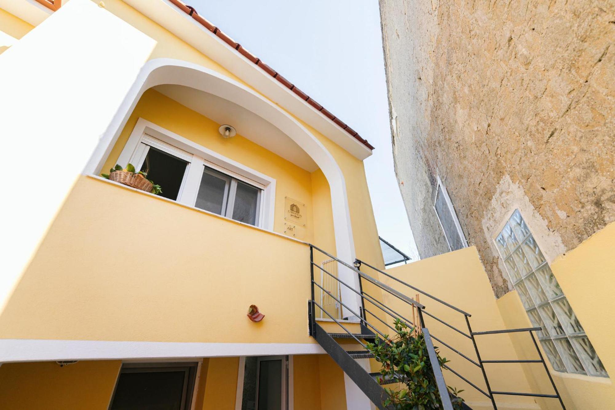 Ciraccio Apartments Procida Esterno foto